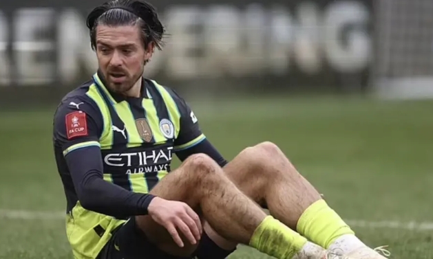 嘘声中的忠诚拷问：欧文炮轰维拉球迷，格拉利什成现代足球 "伤仲永" 样本