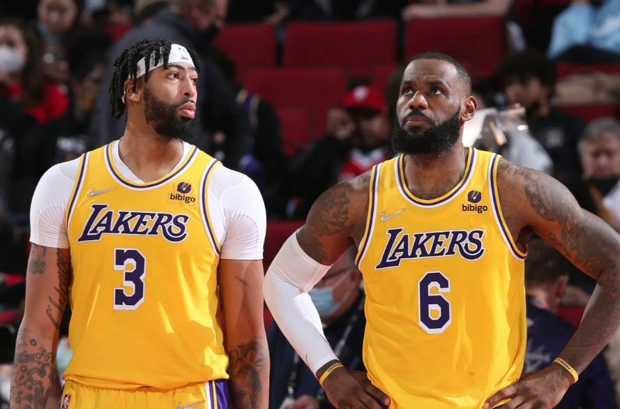 泰伦・卢谈快船：赛程艰难，积极应对求突破