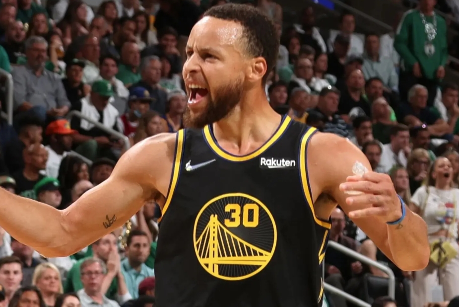 库里狂砍 56 分，勇士逆转魔术上演奇迹