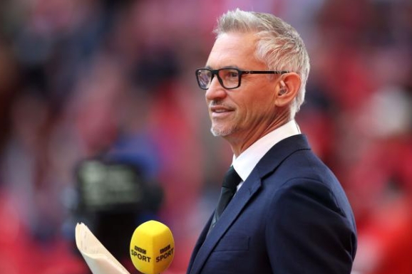 红魔的黄昏：弗格森时代终结后的曼联困局