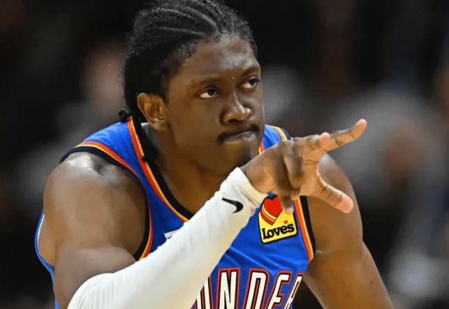 戴格诺特与比克斯塔夫获月最佳教练，实力赢得认可