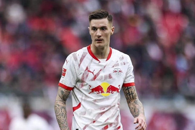 塞斯科解约金暴涨至 8000 万！莱比锡红牛 "造星工厂" 再产亿元猎物