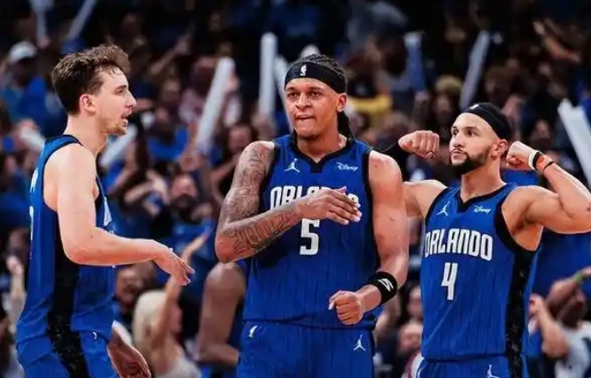 魔术新篇：赛季征途中的崛起与希望