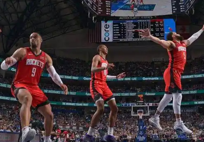 火箭翱翔：赛季征途中的起伏与重生