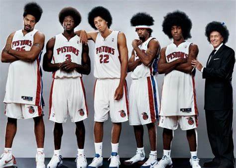 NBA底特律活塞vs马刺：东部新锐挑战西部老将