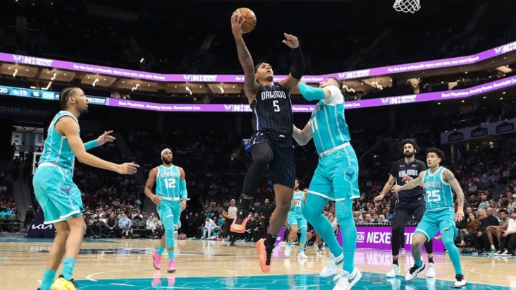 班凯罗瓦格纳双星闪耀魔术横扫黄蜂