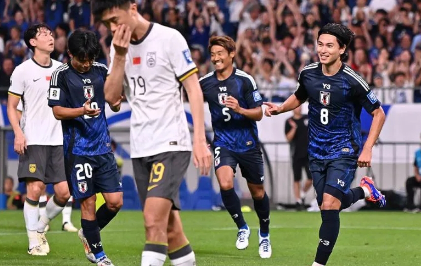 板仓滉助力日本出线：门兴盛赞亚洲之光