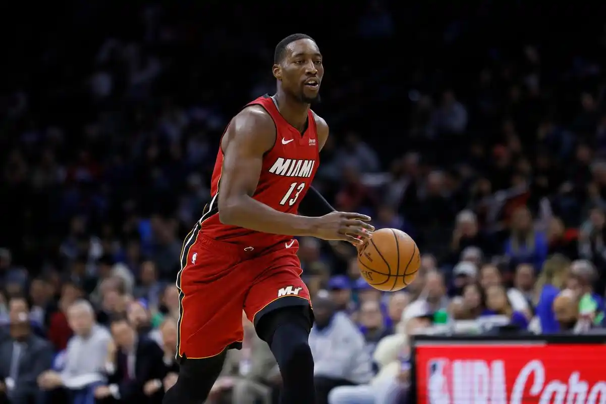 热火主场力克老鹰锁定附加赛资格 篮网提前退出季后赛争夺