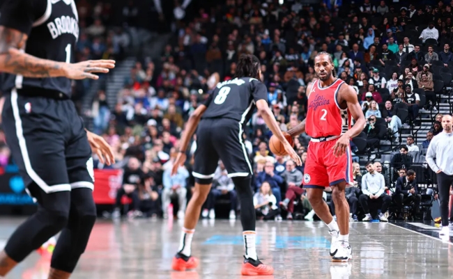 快船多点开花狂胜篮网收获两连胜