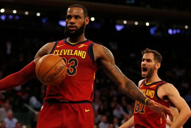 骑士征途：赛季风云中的辉煌与挑战