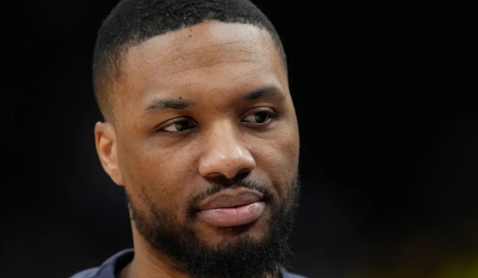 利拉德伤病牵动雄鹿心，里弗斯透露恢复进展