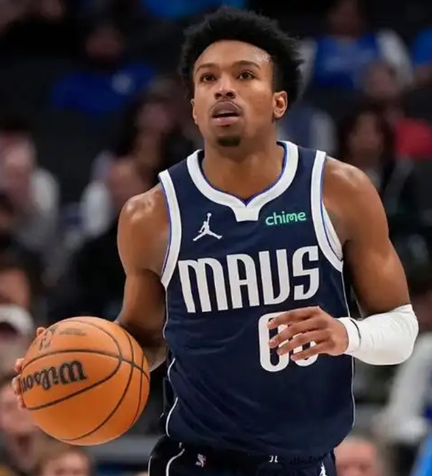 独行侠续约威廉姆斯，潜力后卫获认可