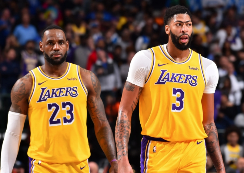 湖人续约佩林卡，携手迈向新征程