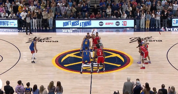 威少关键攻防定乾坤，掘金加时险胜快船