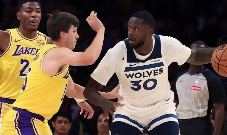 湖人半场低迷，森林狼火力全开