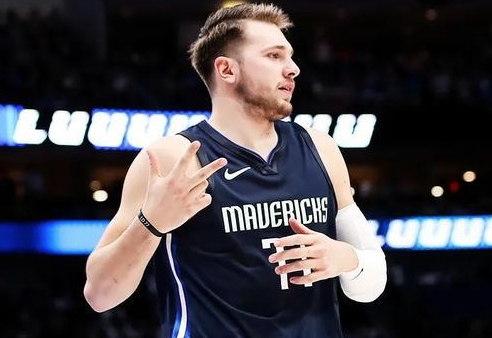 森林狼客场大捷，东契奇压哨三分难挽败局