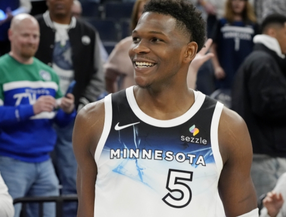 森林狼 G1 爆冷大胜湖人，去年横扫太阳一幕或重演