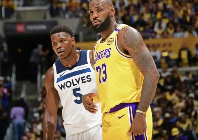 詹姆斯空砍 38 分，湖人首轮主场优势神话遇挑战