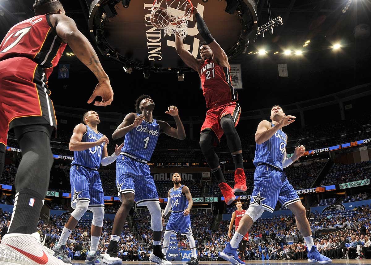 2025年4月29日NBA激战：热火骑士“火骑”争锋，谁能笑傲收官战？