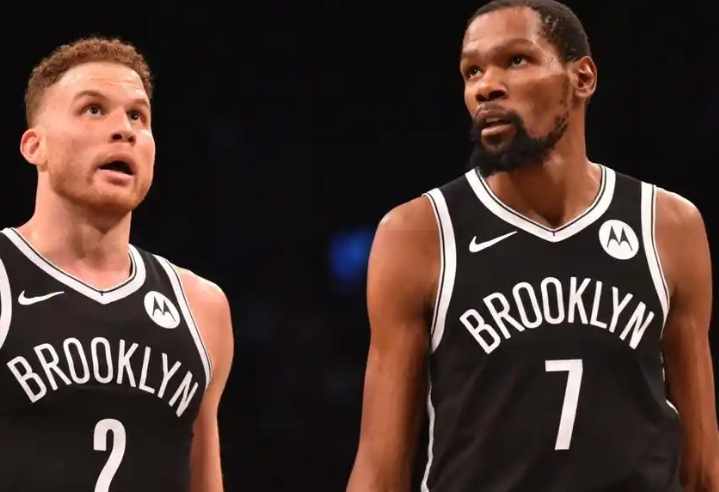 布鲁克林篮网：在风云变幻中踏浪逐光