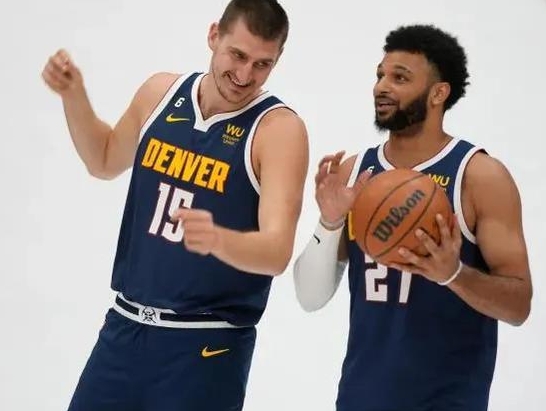 阿德尔曼谈雷霆威胁，掘金主场迎关键战