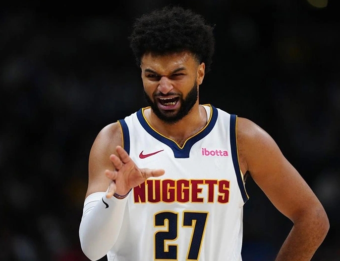 掘金雷霆战平引记者争论 快船实力成话题焦点