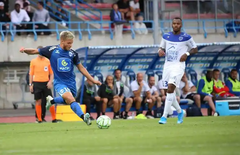 ​法甲南特官宣：终止与孔鲍尔合作，二次执教保级功成身退