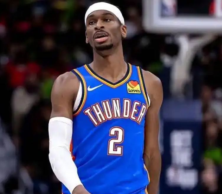 谢伊・吉尔杰斯 - 亚历山大：季后赛的闪耀之星