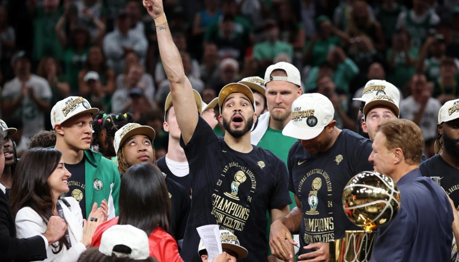 尼克斯换帅背后：尊重与分歧交织的抉择