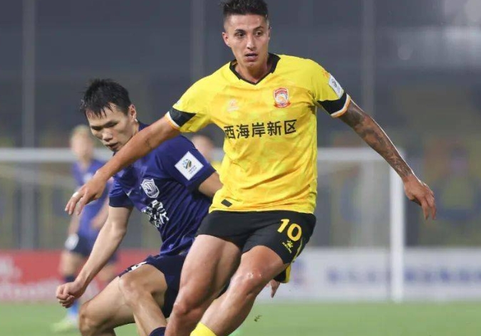 青岛西海岸：中超新程的逐浪“新帆”