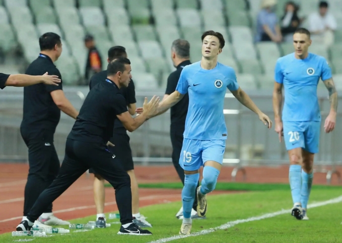 深圳新鹏城：中超赛场的“鹏城新翼”振翅途