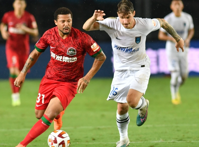 河南足球：中超江湖的“中原硬汉”闯荡记