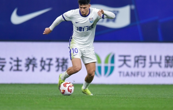 虚惊一场！萨尔瓦多恢复训练，津门虎中场核心有望迅速回归