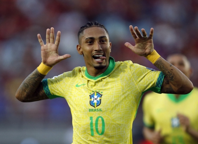 巴西世预赛首发调整 剑指提前晋级