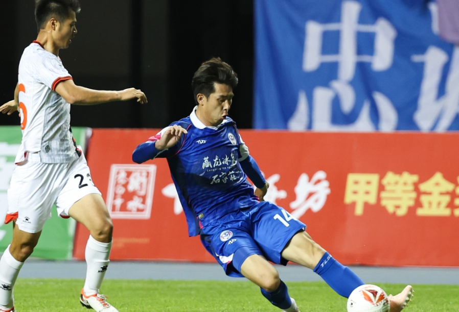 铁壁对决！重庆铜梁龙与广西平果 0-0 互交白卷