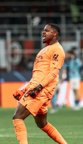 迈尼昂强硬表态 米兰切尔西转会谈判陷入僵局