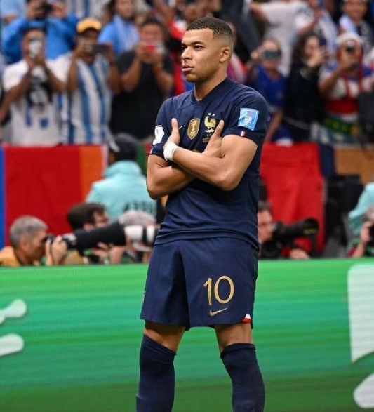 姆巴佩赛后发声：复盘欧国联，剑指 2026 世界杯