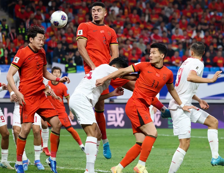 国家队球衣号码频繁变动引争议：随意背后的管理缺失？