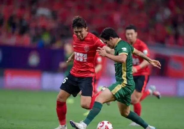 河南队：中超烽火里的“中原铁军”奋进路