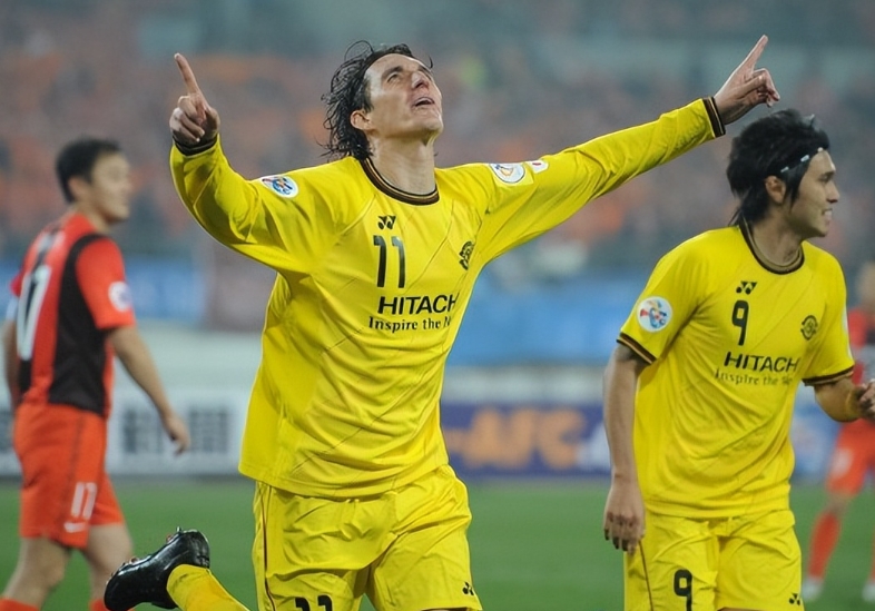 旅欧回归，荻原拓也能成浦和红钻新核心吗？