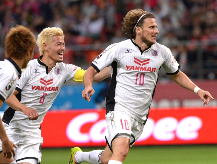 J 联赛大揭秘：谁家吉祥物 “画风最清奇”？