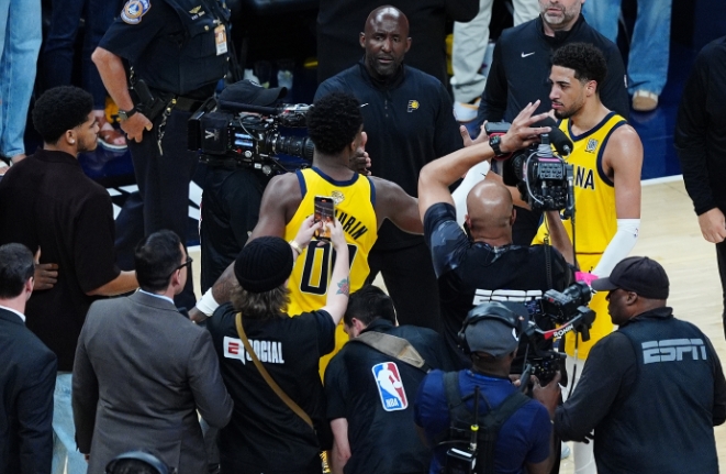 步行者末节领先神话再破 总决赛2比2平悬念拉满