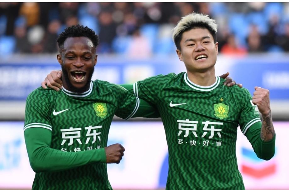 北京国安中超逐梦：工体绿茵的王者征途