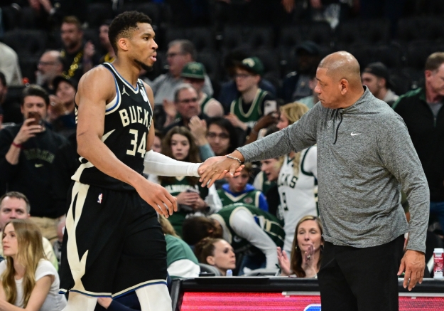 里弗斯畅谈雄鹿争冠 盛赞字母哥忠诚遇东部良机