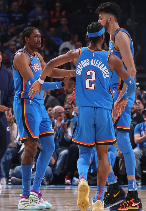 NBA 七年七冠创历史 群雄逐鹿开启新时代