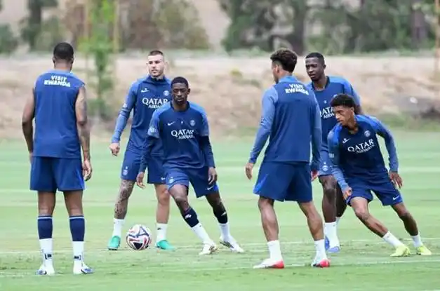 ​世俱杯巴黎小组头名晋级十六强，恩里克展望淘汰赛，盼登贝莱登场