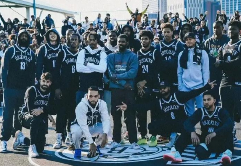 篮网：布鲁克林星途的荣耀与荆棘之舞