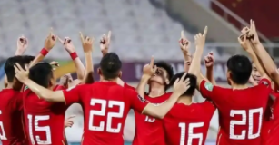 东亚杯首战0-3负韩国 中国足球差距凸显换帅难解根本困局