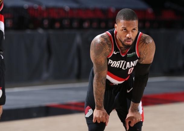 利拉德回归开拓者 温情与现实交织