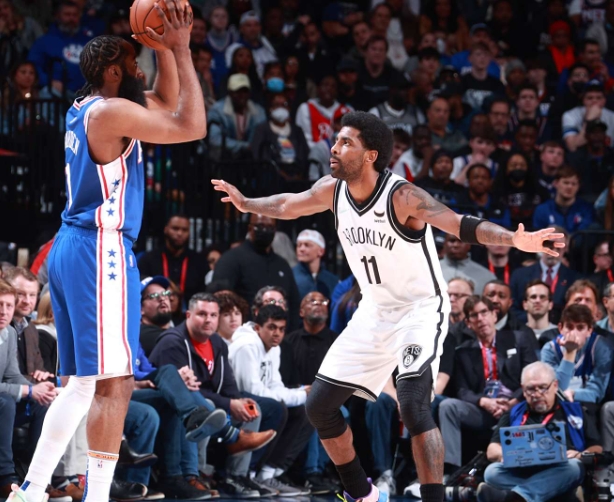 76 人险胜篮网 夏联激战定胜负